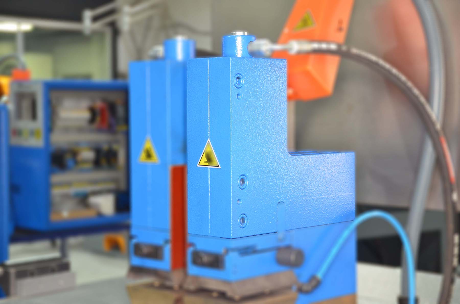 KN 120 HBA JAW CLAMPING PISTON RIGHT